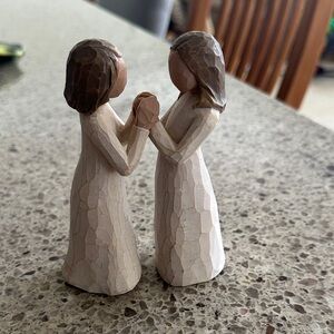Willow tree sisters by heart